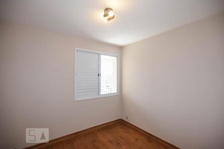 Apartamento à venda com 118m², 4 quartos e 2 vagasQuarto 2