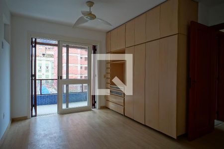 Apartamento à venda com 165m², 3 quartos e 2 vagasSuíte