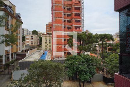 Apartamento à venda com 165m², 3 quartos e 2 vagasQuarto 1 - Vista