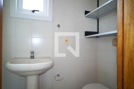 Apartamento à venda com 165m², 3 quartos e 2 vagasBanheiro de Serviço