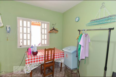 Casa à venda com 163m², 3 quartos e 2 vagasQuarto de Serviço