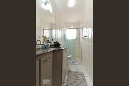 Casa à venda com 163m², 3 quartos e 2 vagasBanheiro 1