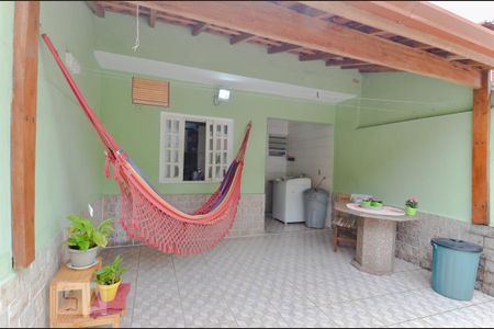 Casa à venda com 163m², 3 quartos e 2 vagasVaranda 