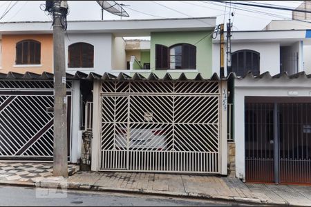 Casa à venda com 163m², 3 quartos e 2 vagasFachada