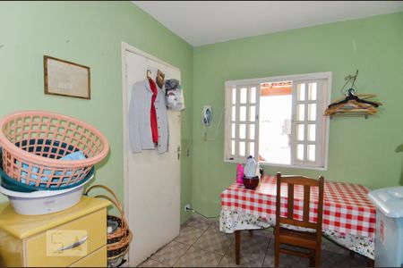 Casa à venda com 163m², 3 quartos e 2 vagasQuarto de Serviço