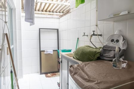 Casa de condomínio à venda com 150m², 3 quartos e 2 vagasÁrea de Serviço