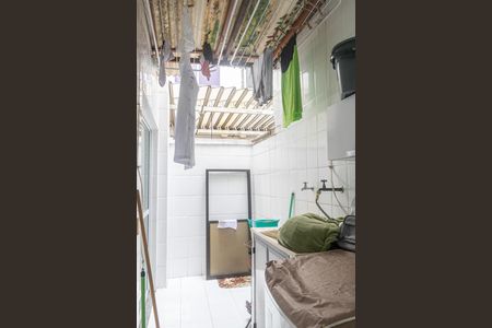 Casa de condomínio à venda com 150m², 3 quartos e 2 vagasÁrea de Serviço