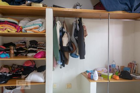 Casa de condomínio à venda com 150m², 3 quartos e 2 vagasQuarto 1