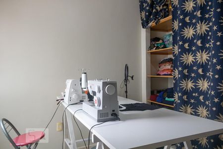 Casa de condomínio à venda com 150m², 3 quartos e 2 vagasQuarto 2