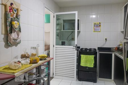 Casa de condomínio à venda com 150m², 3 quartos e 2 vagasCozinha