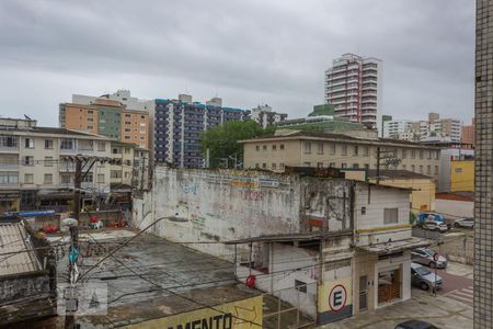 Vista da sala de apartamento para alugar com 1 quarto, 57m² em Ocian, Praia Grande