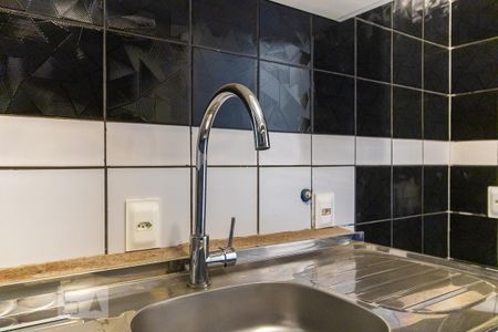 Cozinha - Torneira de apartamento para alugar com 3 quartos, 75m² em Vila Itapura, Campinas