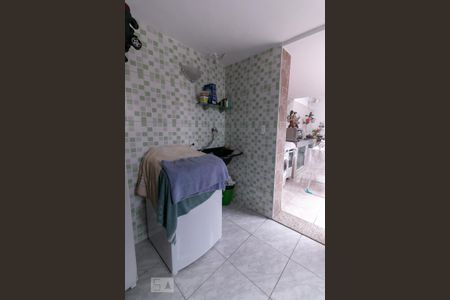 Casa à venda com 200m², 2 quartos e 2 vagasArea de Serviço