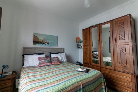 Casa à venda com 200m², 2 quartos e 2 vagasQuarto 1 - Suíte