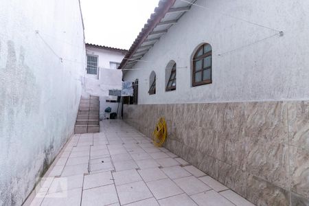 Casa à venda com 200m², 2 quartos e 2 vagasQuintal
