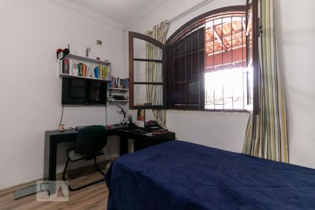 Casa à venda com 200m², 2 quartos e 2 vagasQuarto 2 - Suíte