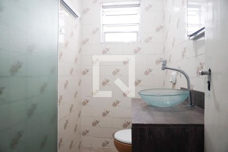 Casa à venda com 80m², 3 quartos e 2 vagasCasa 1 -  Banheiro Social