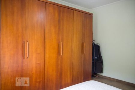 Casa à venda com 300m², 3 quartos e 3 vagas Casa à venda com 300m², 3 quartos e 3 vagasQuarto 1