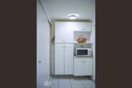 Casa à venda com 300m², 3 quartos e 3 vagas Casa à venda com 300m², 3 quartos e 3 vagasCozinha