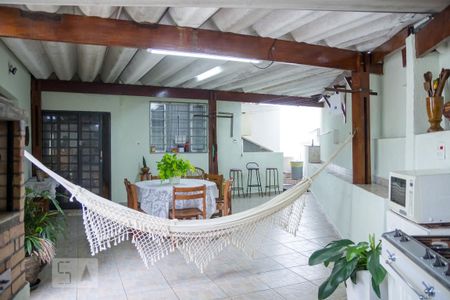 Casa à venda com 300m², 3 quartos e 3 vagas Casa à venda com 300m², 3 quartos e 3 vagasChurrasqueira