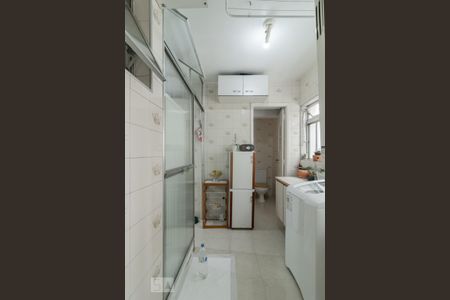 Apartamento à venda com 80m², 2 quartos e 1 vaga Apartamento à venda com 80m², 2 quartos e 1 vagaÁrea de Serviço