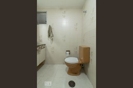 Apartamento à venda com 80m², 2 quartos e 1 vaga Apartamento à venda com 80m², 2 quartos e 1 vagaBanheiro