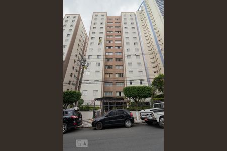 Apartamento à venda com 80m², 2 quartos e 1 vaga Apartamento à venda com 80m², 2 quartos e 1 vagaFachada