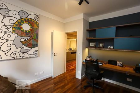 Apartamento à venda com 190m², 4 quartos e 2 vagasEscritório