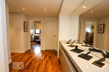 Apartamento à venda com 190m², 4 quartos e 2 vagasHall intimo