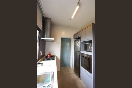 Apartamento à venda com 190m², 4 quartos e 2 vagasCozinha