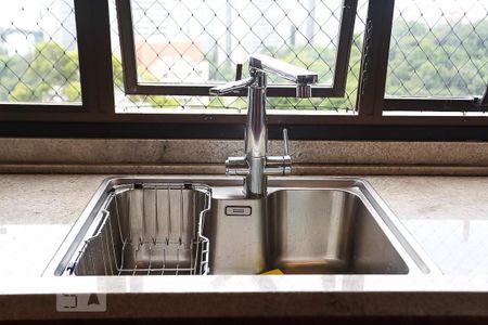 Apartamento à venda com 190m², 4 quartos e 2 vagasCozinha