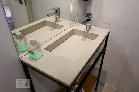 Apartamento à venda com 190m², 4 quartos e 2 vagasBanheiro da Suíte 1
