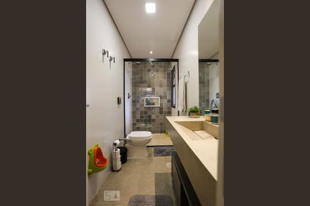 Apartamento à venda com 190m², 4 quartos e 2 vagasBanheiro