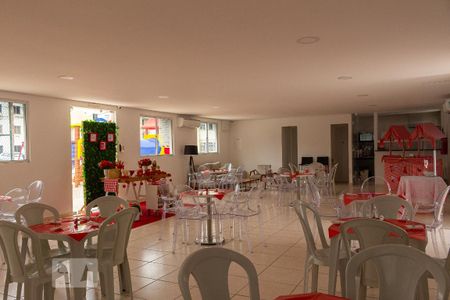Apartamento à venda com 47m², 2 quartos e 1 vagaÁrea comum - Salão de festas