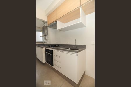 Cozinha de apartamento para alugar com 3 quartos, 80m² em Vila Anastácio, São Paulo