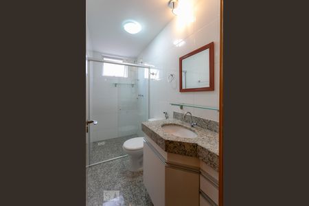 Apartamento à venda com 130m², 3 quartos e 2 vagasBanheiro