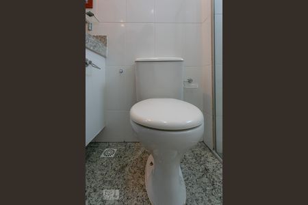 Apartamento à venda com 130m², 3 quartos e 2 vagasBanheiro da Suíte