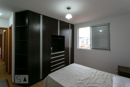 Apartamento à venda com 130m², 3 quartos e 2 vagasQuarto 3 - Suíte