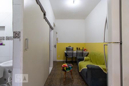 Sala de kitnet/studio à venda com 1 quarto, 38m² em Centro, Rio de Janeiro