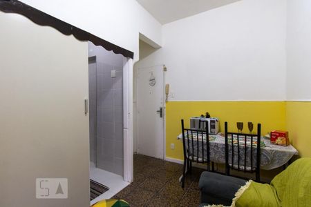 Sala de kitnet/studio à venda com 1 quarto, 38m² em Centro, Rio de Janeiro