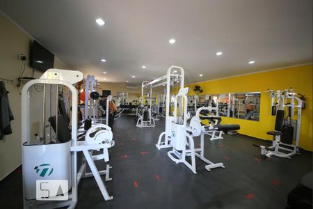 Apartamento para alugar com 68m², 2 quartos e 1 vagaÁrea comum - Academia