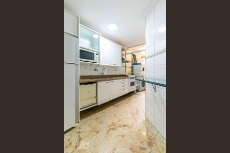 Apartamento para alugar com 68m², 2 quartos e 1 vagaCozinha