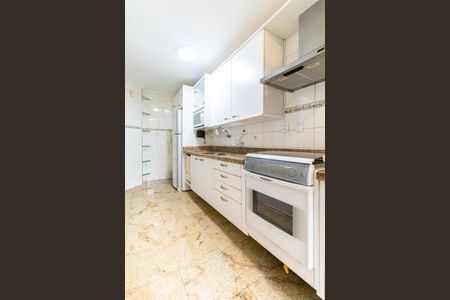 Apartamento para alugar com 68m², 2 quartos e 1 vagaCozinha