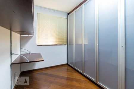 Apartamento para alugar com 68m², 2 quartos e 1 vagaQuarto 2