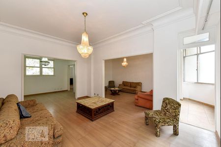 Sala de apartamento para alugar com 2 quartos, 130m² em Copacabana, Rio de Janeiro