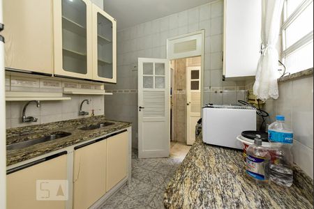 Apartamento para alugar com 130m², 2 quartos e 1 vagaCozinha