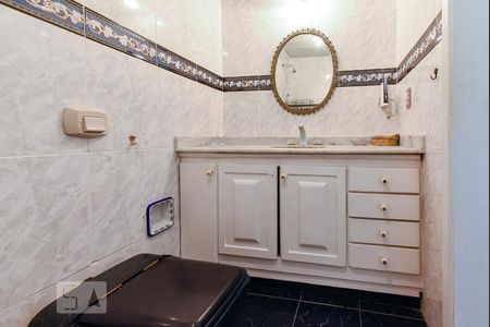 Apartamento para alugar com 130m², 2 quartos e 1 vagaBanheiro 1