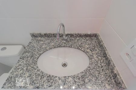 Apartamento à venda com 58m², 2 quartos e 1 vaga Apartamento à venda com 58m², 2 quartos e 1 vagaBanheiro Social