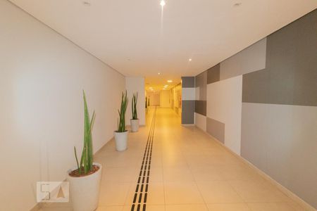 Apartamento à venda com 58m², 2 quartos e 1 vaga Apartamento à venda com 58m², 2 quartos e 1 vagaHall social