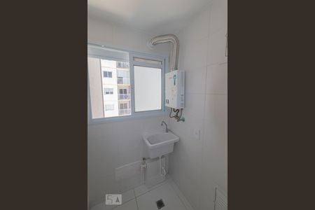 Apartamento à venda com 58m², 2 quartos e 1 vaga Apartamento à venda com 58m², 2 quartos e 1 vagaÁrea de Serviço